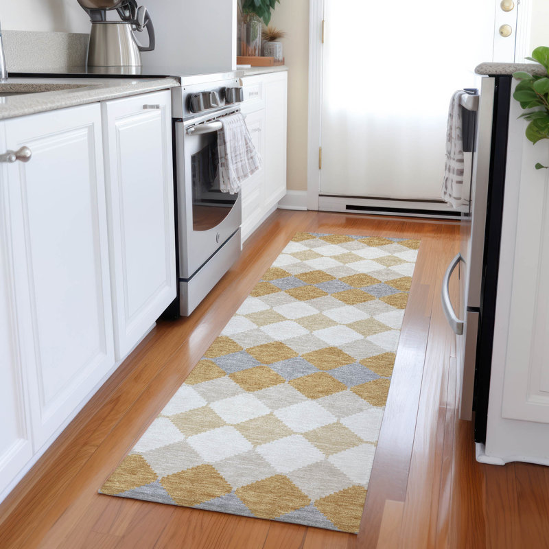 Eira Gold Washable Indoor-Outdoor Rug - , 2'3" x 7'6"