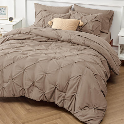 Bedsure King Burgundy Pintuck Bed-in-a-Bag - Khaki Pinch Pleat Comforter Set with Sheets, Pillowcases & Shams (Set of 7)