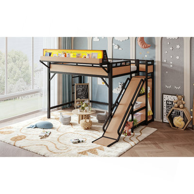 Lit mezzanine double avec glissoire, tablettes de rangement et garde-robe intégrée, cadre de lit mezzanine en métal avec ports USB et lumières DEL, avec panneau perforé, sécuritaire et solide, naturel