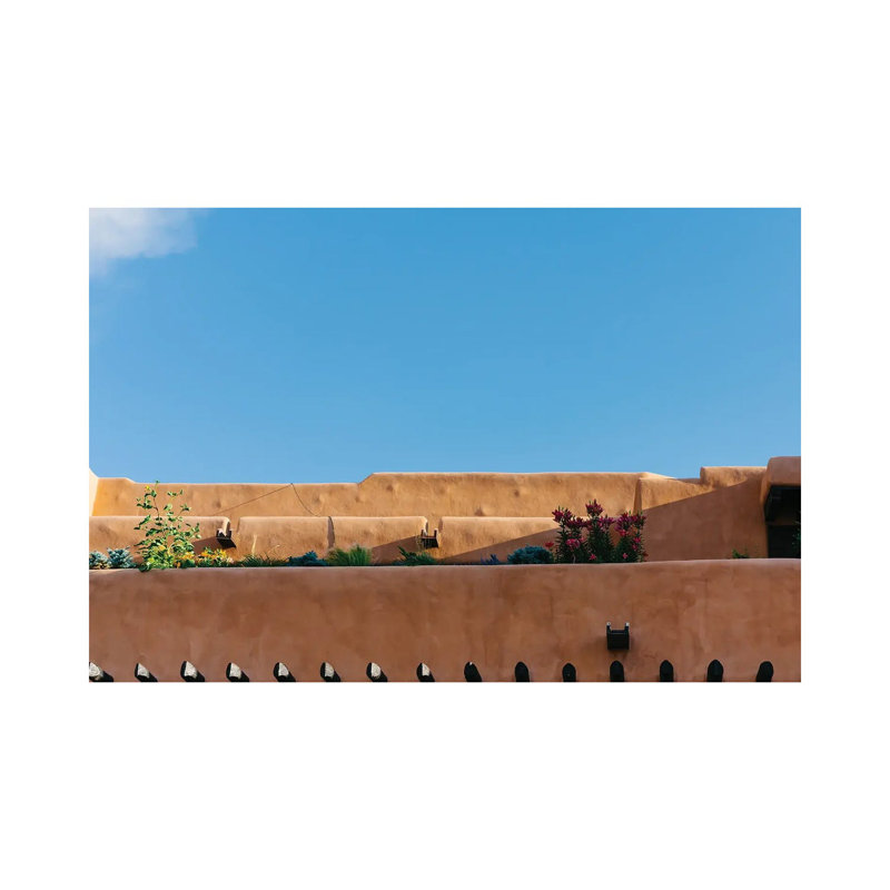 «Santa Fe Architecture» par Bethany Young - reproduction, H 18 po x l 26 po x P 1,5 po