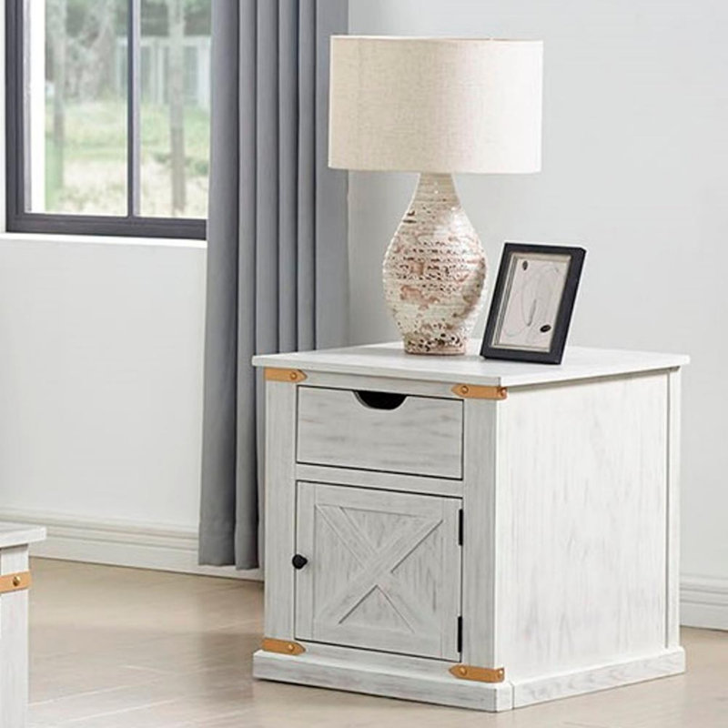 Table de bout de style rustique antique