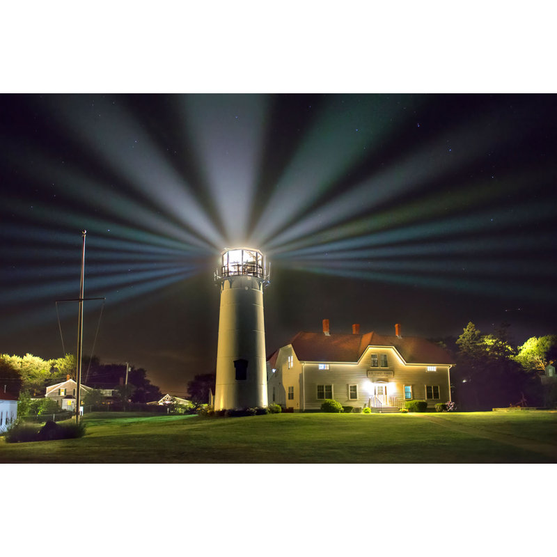 Phare de nuit avec lumière stroboscopique sur toile