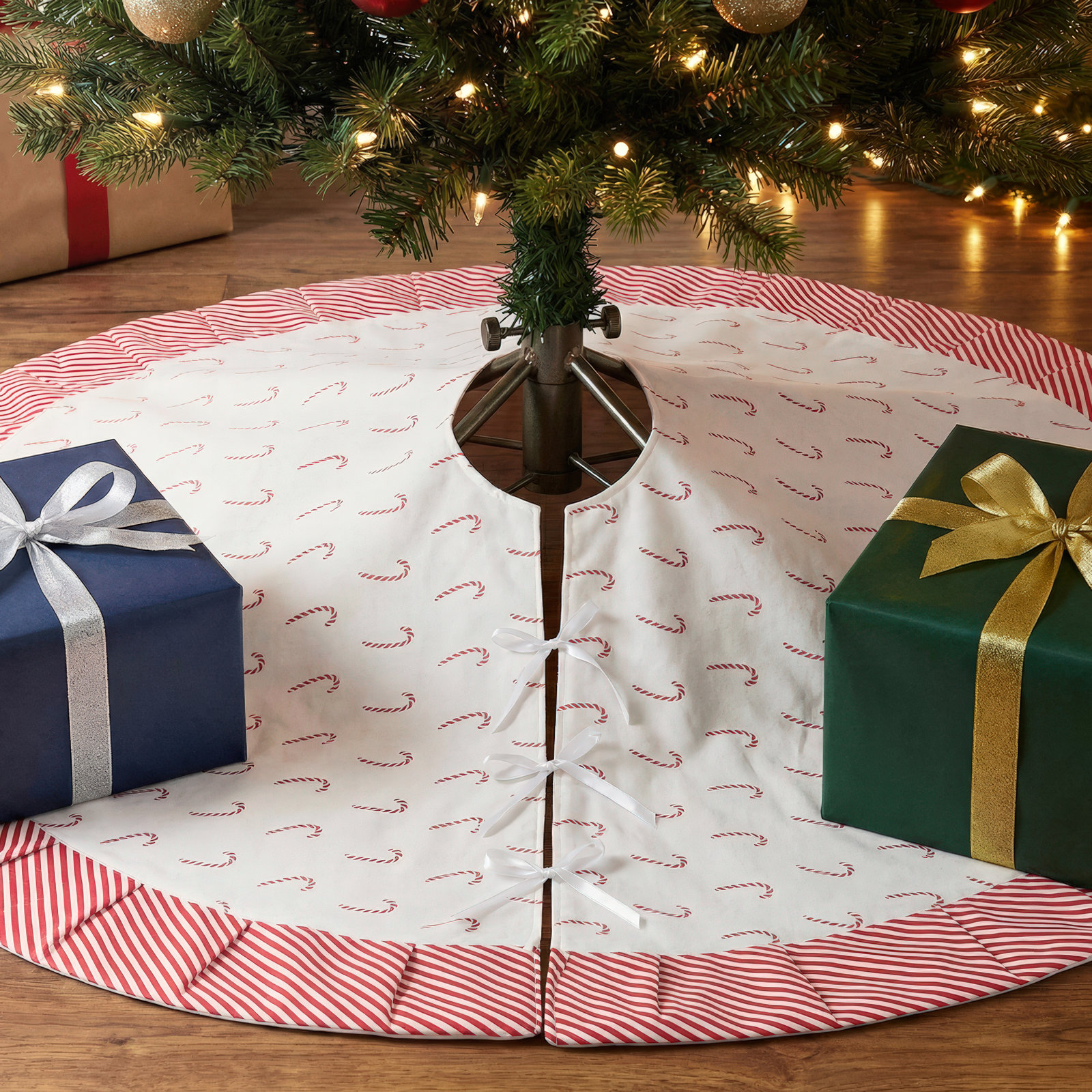 Peppermint Collection Tree Skirt, 2.5" H x 56" W x 56" L