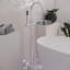 Robinet de baignoire autoportant à fixation au sol avec douche à main-53073550