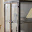 Vitrine en fer