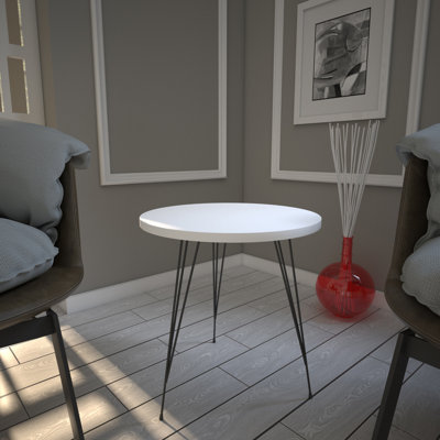 Table de bout à 3 pieds Mertz