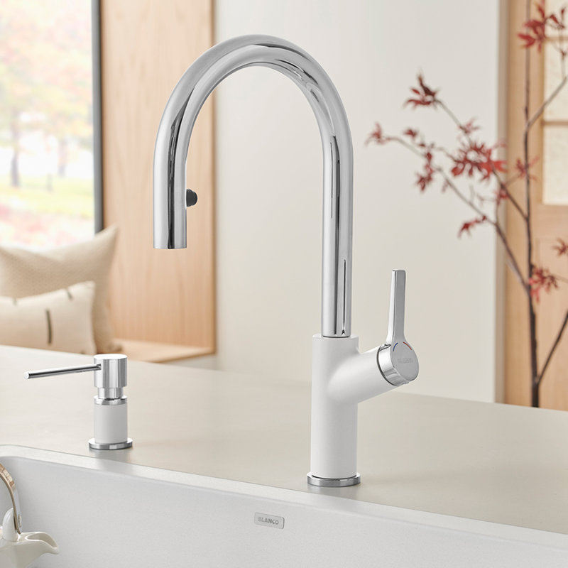 Urbena Pull-Down Dual-Spray Kitchen Faucet - Chrome/White, White/Chrome