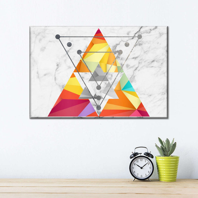 Motif triangulaire - Impression sur toile tendue, H 32 po x l 48 po x P 1,25 po