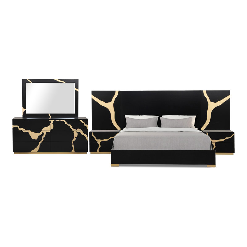 Heckstall Bedroom Set, 5 Pcs: Bed, 2 Nightstands, Dresser, Mirror, Queen