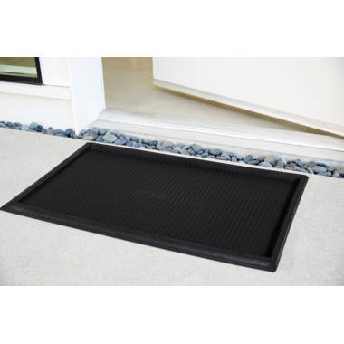 Ottomanson Waterproof, Low Profile Non-Slip Indoor/Outdoor Black Rubber  Stair Treads, 10 in. x 30 in. & Reviews