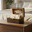 Boîte à souvenirs décorative en bois d'acacia fabriquée à la main 7 po -595104181