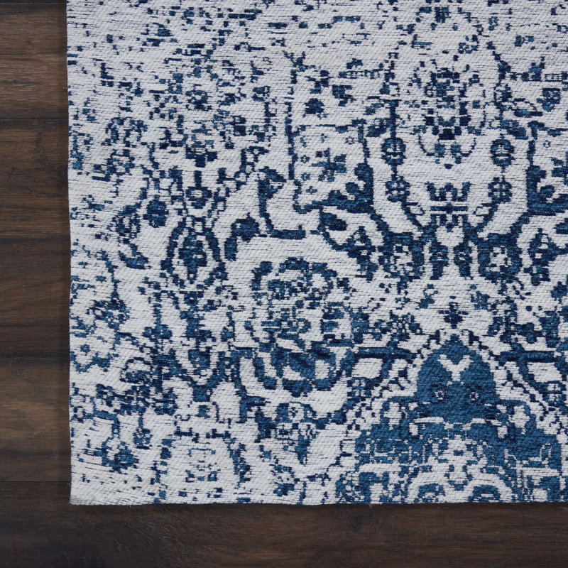 Avoree Indoor Rug, Rectangle 8' x 10'