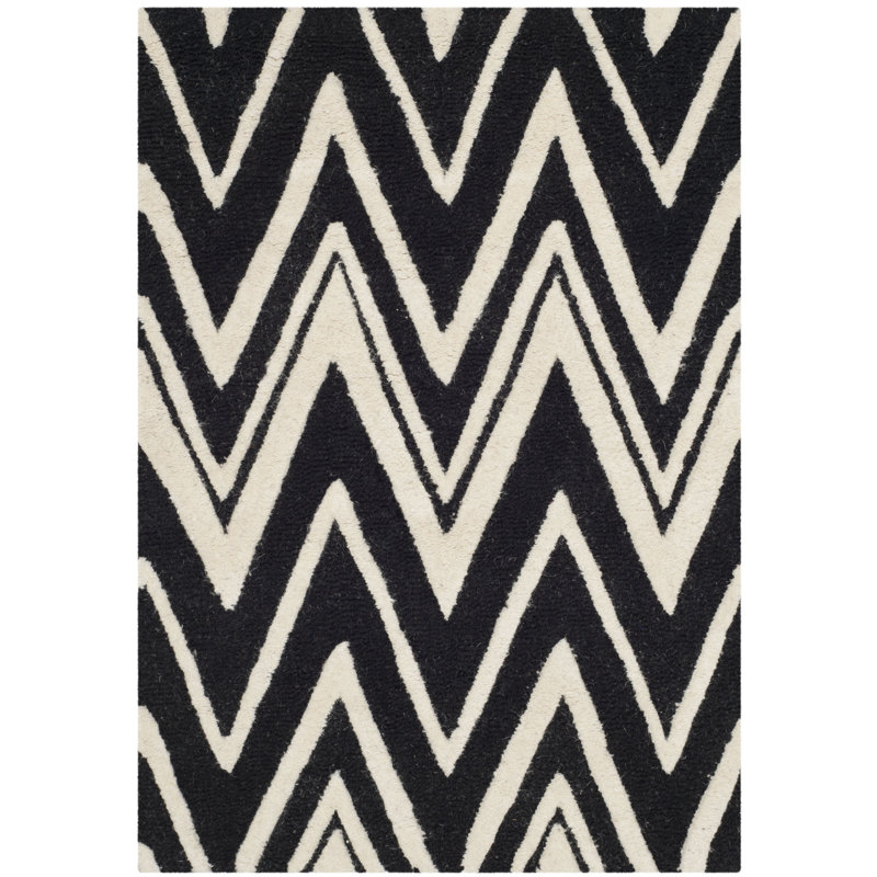 Stephen Chevron Wool Hand Woven Area Rug, Rectangle 91 x 152cm