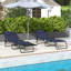 Ensemble de 2 chaises longues pliantes pour terrasse, bleu foncé, avec dossier réglable, coussin, filet respirant et sangle élastique. Composées de 2 chaises de plage inclinables, elles sont idéales pour bronzer.