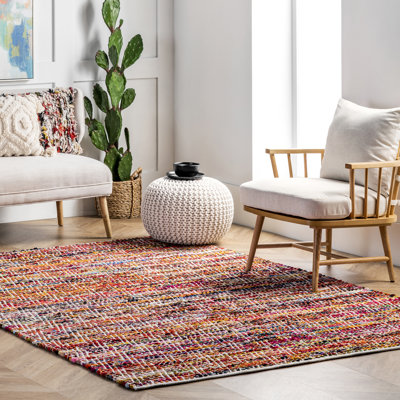 Jymere Handmade Tufted Chevron Red/ Multicolored Rug