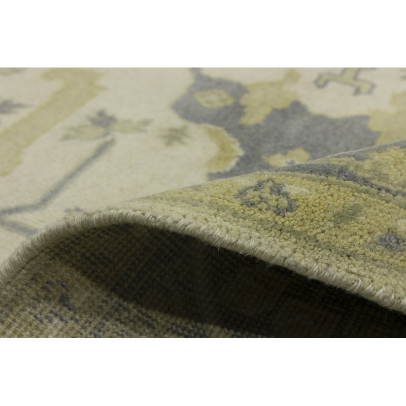 Tapis en laine , Carré 8 pi