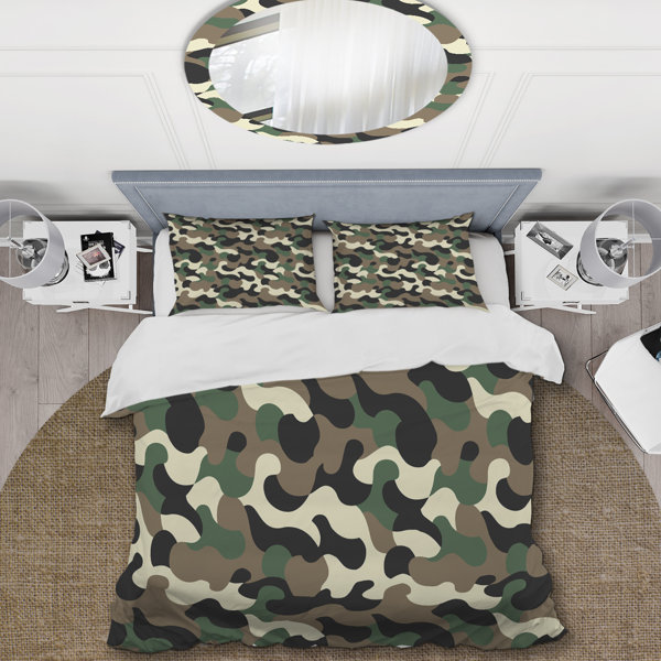 DesignArt Trendy Green Camouflage Camouflage Duvet Cover Set - Wayfair ...