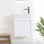 Meuble-lavabo de 18 po avec lavabo en résine blanche et nombreuses options de rangement, porte à fermeture en douceur - conception murale de nombreuses façons modernes et de qualité ravissante-1290378943