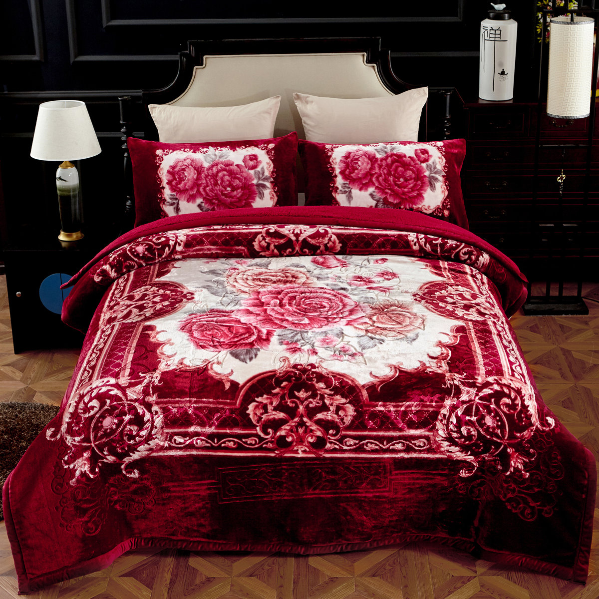 Super Soft Warm Fleece Reversible Comforter Set