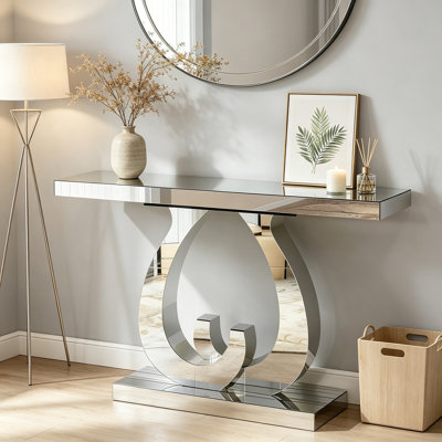 Modern mirror Insignares with sturdy base
