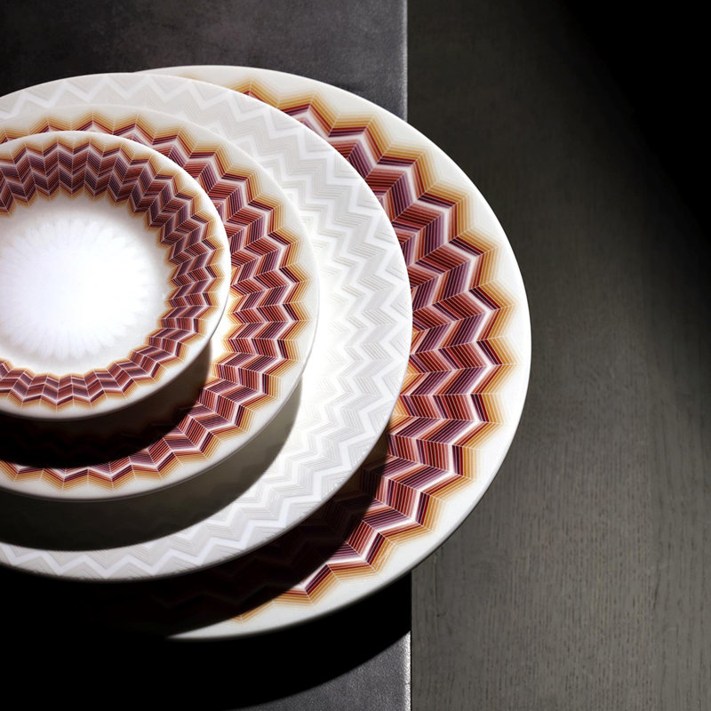 Missoni Charger Plate ZIG ZAG  Jarris 156 diam. 12.5 in, Red/White