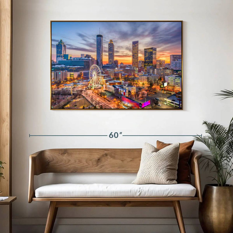 Atlanta Twilight Sky, 46 po x 31 po, Cadre flottant doré