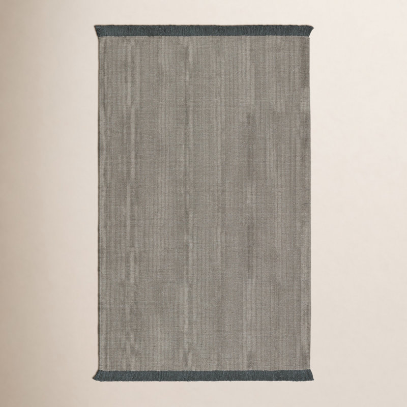 Drezden Area Rug in Light Gray, Rectangle 4' x 6'