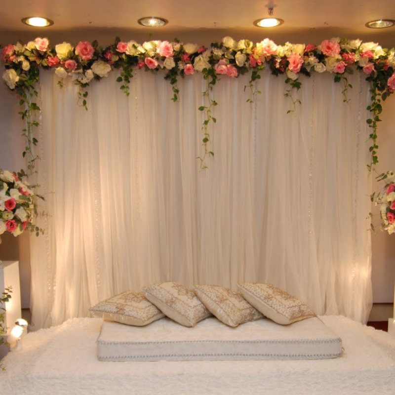 Metal Arbour in White