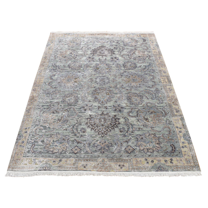 Tapis en laine noué à la main 4 pi 1 po x 6 pi 2 po Laurel Green