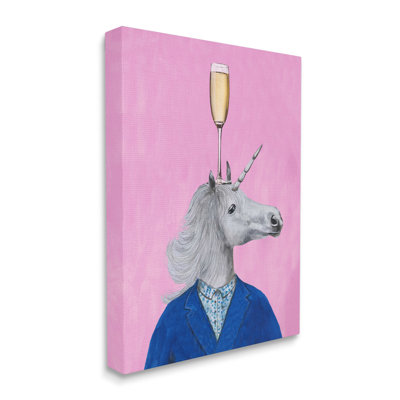 Licorne portant un costume et une coupe de champagne sur fond rose par Coco de Paris - Peinture