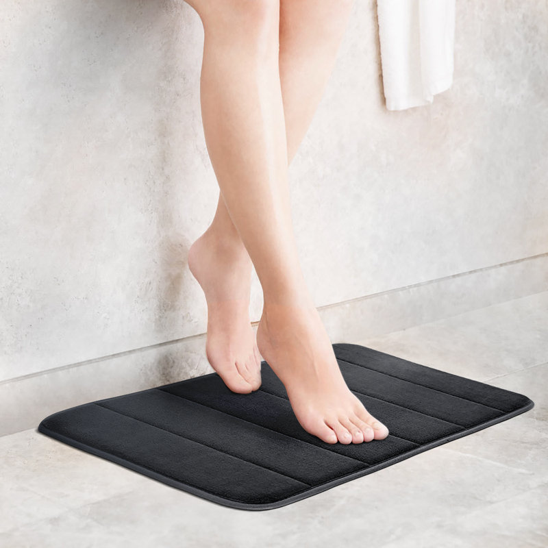 Tapis pour salle de bain en mousse viscoélastique Manzelli, Noir