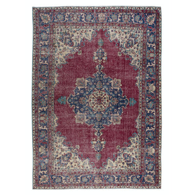 Outstanding Vintage Handmade Turkish Area Rug with Medallion Design