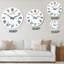 Cheval blanc à l'aquarelle - horloge murale traditionnelle-31634895
