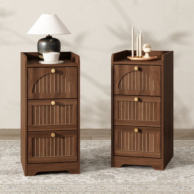 Table d'appoint, H 23,6 po x l 11 po x P 13,78 po, Brun