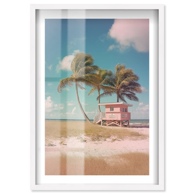 «Coral Coast Guard Shadowbox Print» par Notoriart