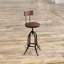 Tabouret de bar rotatif à hauteur ajustable 15 po Rustic Black