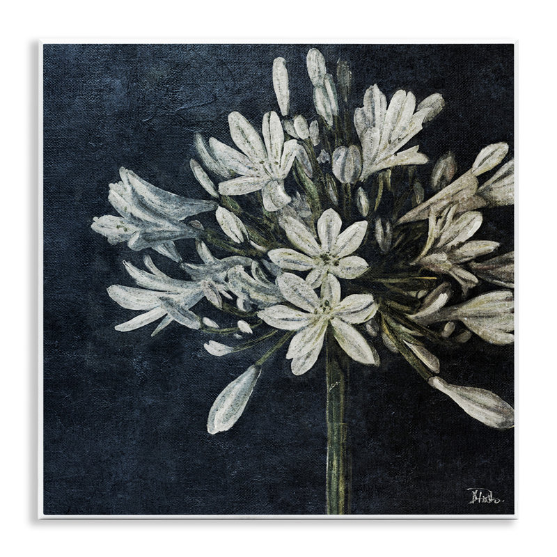 "White Herb Blooms", art mural par Patricia Pinto