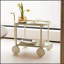 Chariot mobile de style nordique avec deux tablettes de rangement, écologique et durable pour l'organisation de la cuisine et du salon