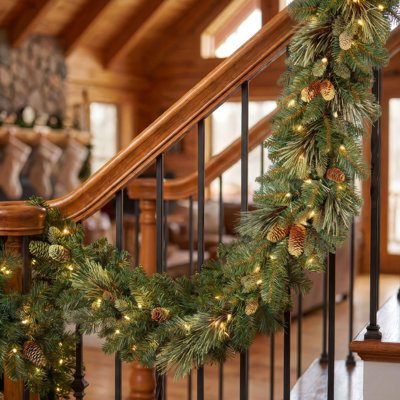 Kaiza 108" Pre-Lit Christmas Garland