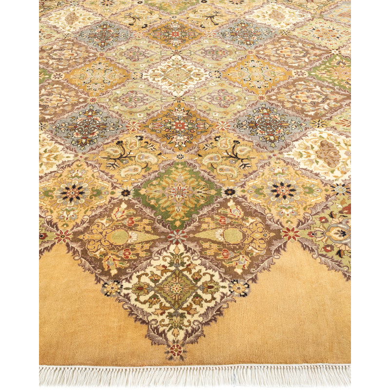 Classic One-of-a-Kind 7' 1" X 7' 1" Hand Knotted Area Rug