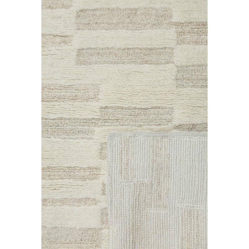 Tatyona Hand Woven Wool Indoor Rug, 2'3x8'
