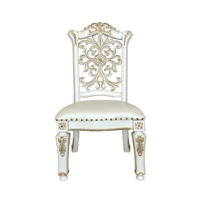 Chaise d'appoint sans accoudoirs 2 pièces - Cuir synthétique et finition perle antique, Coussin de siège rembourré en PU avec garniture cloutée, Moulure florale découpée en bois, Pieds effilés de tablier, Capacité de poids de 220 lb, Largeur de 23 po,