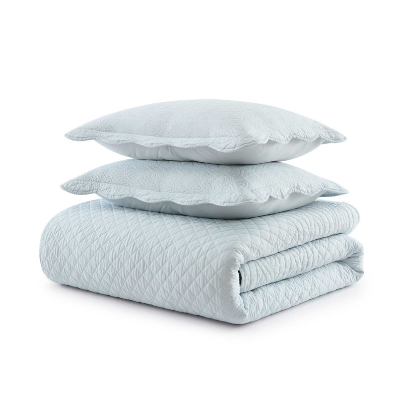 Martha Stewart Vintage Scallop Solid Cotton Reversible Quilt Set, Twin Quilt + 1 Standard Sham, Blue