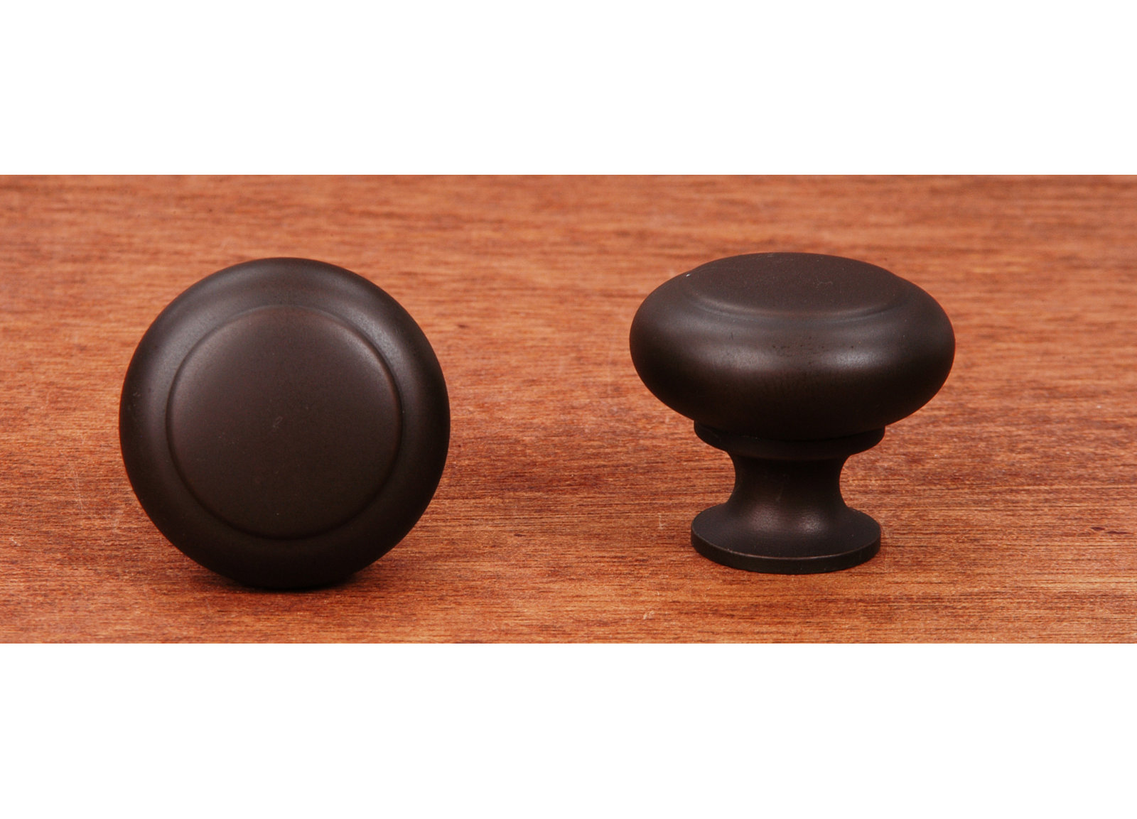 Hollow Plain 1 1/4" Diameter Mushroom Knob CK Series, Oil Rubbed Bronze