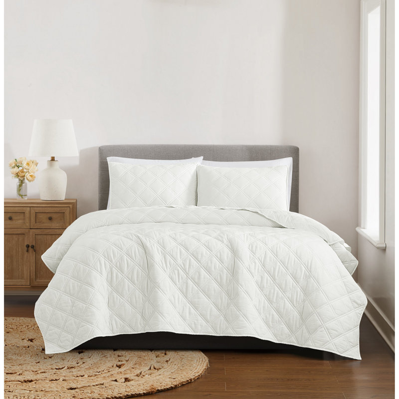 Brooklyn Loom Diamond Washed Cotton Quilt Set, Queen Quilt  + 2 Shams, White