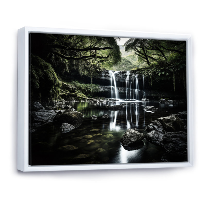 «Waterfall Serenity Falls», reproduction sur toile, Cadre flottant blanc, H 12 po x l 20 po x P 1 po