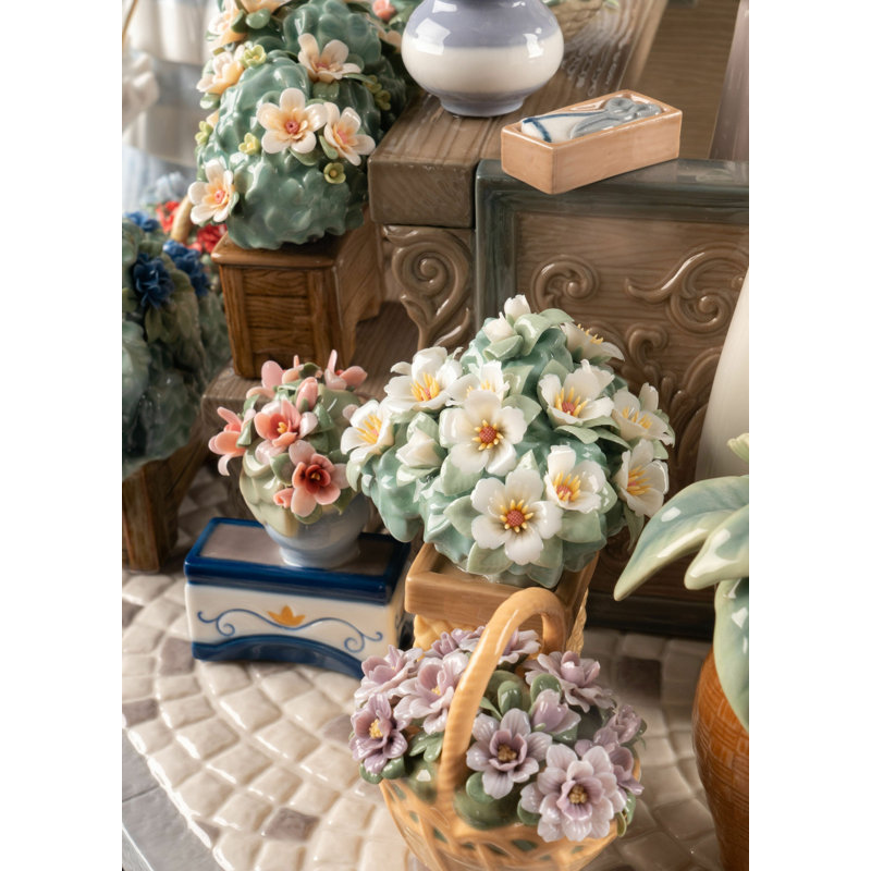 Flower Market Sculpture