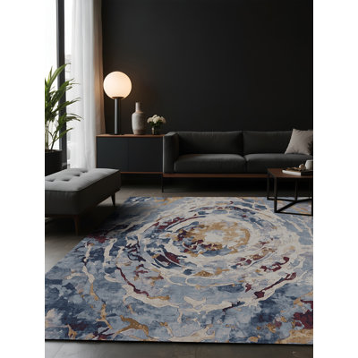 Tapis gris soyeux et moelleux