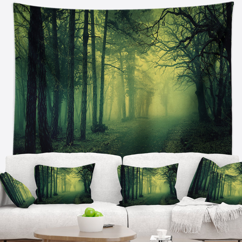 Tapisserie verte feu vert, H 50 po x l 60 po