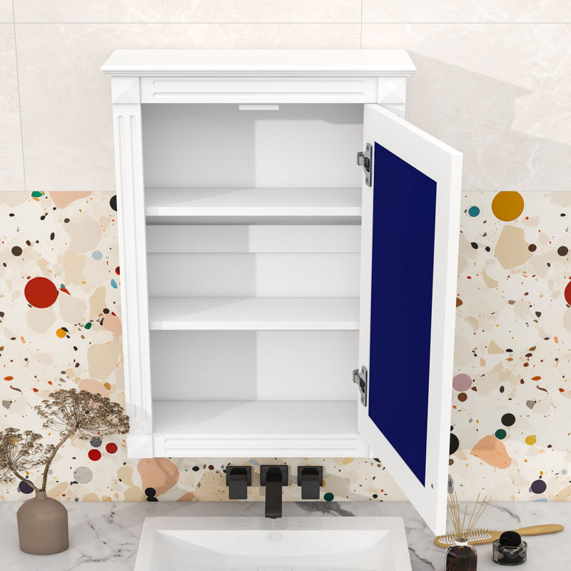 Armoire à pharmacie murale minimaliste avec miroir, porte à fermeture en douceur et tablettes réglables Minimalist, Blanc